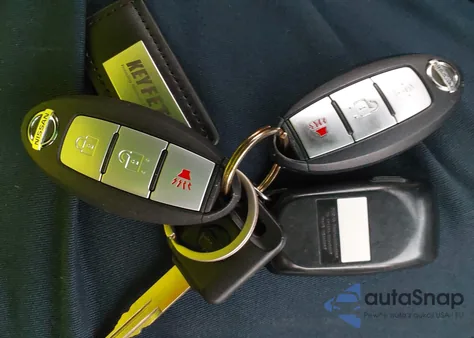 2018 Nissan Titan Platinum Reserve/Pro-4X/S/Sl/Sv z USA, uszkodzony, nr VIN 1N6AA1E57JN522816